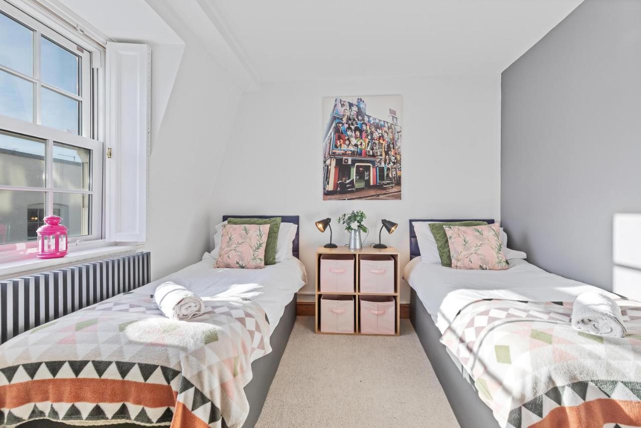 Pebble Mews House - By My Getaways - Parking For One Small Car Brighton Luaran gambar