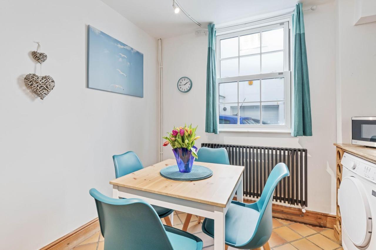 Pebble Mews House - By My Getaways - Parking For One Small Car Brighton Luaran gambar