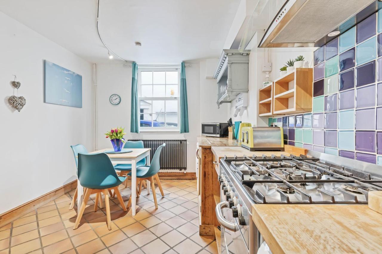 Pebble Mews House - By My Getaways - Parking For One Small Car Brighton Luaran gambar